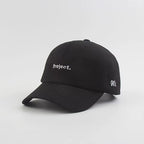 Julian's Menswear - One Size Black Men's 90s Style Adjustable Cap - Classic Curved Brim Hat