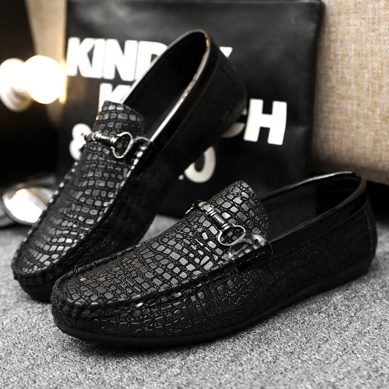 Y Manufacture Beanie Shoes Men's Low-top Slip-on Shoes Black Breathable Loafers Soft Business Casual Shoes for Men