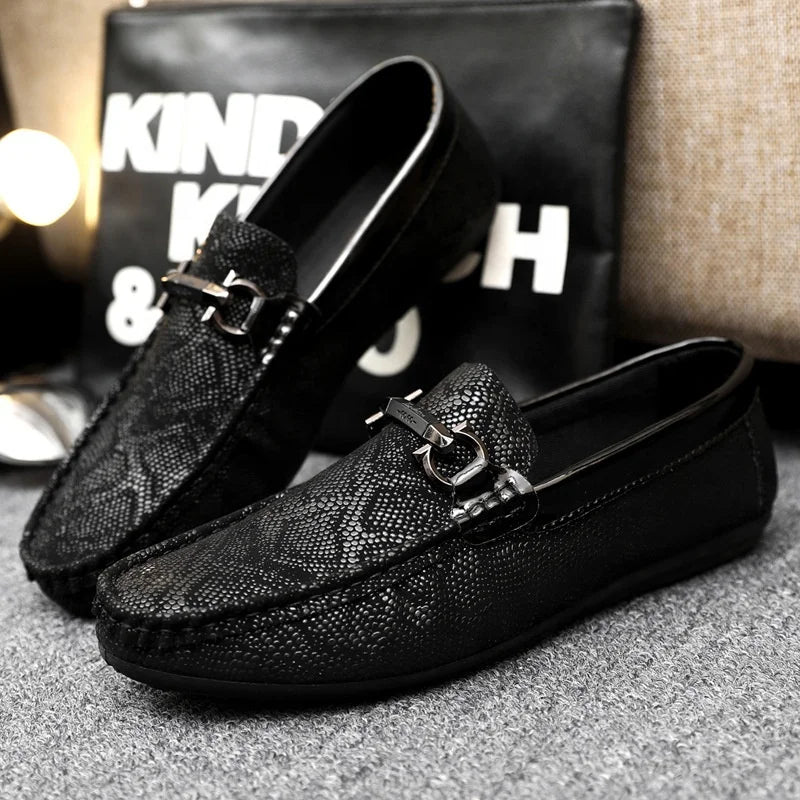 Y Manufacture Beanie Shoes Men's Low-top Slip-on Shoes Black Breathable Loafers Soft Business Casual Shoes for Men