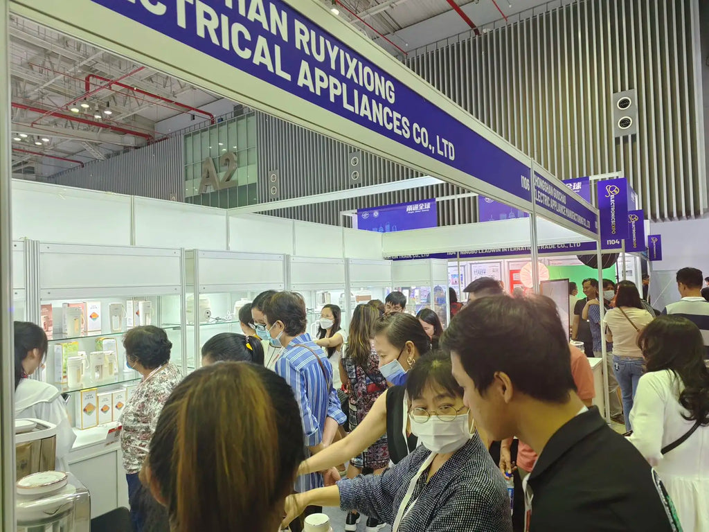 LM-300 Men Cordless Hair Clipper Barber Professional Electric Cutting Machine Beard Shaving Hair Trimmer Styling Kit