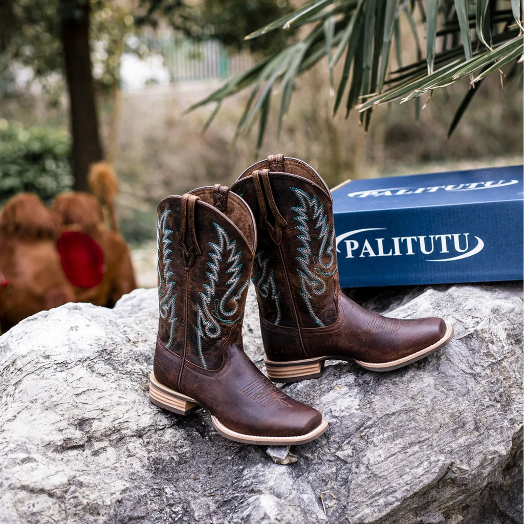 Mens Western Cowboy Boots Fashionable Embroidered British Knight Chelsea Riding Leather Boots No Steel Toe Safety Shoes